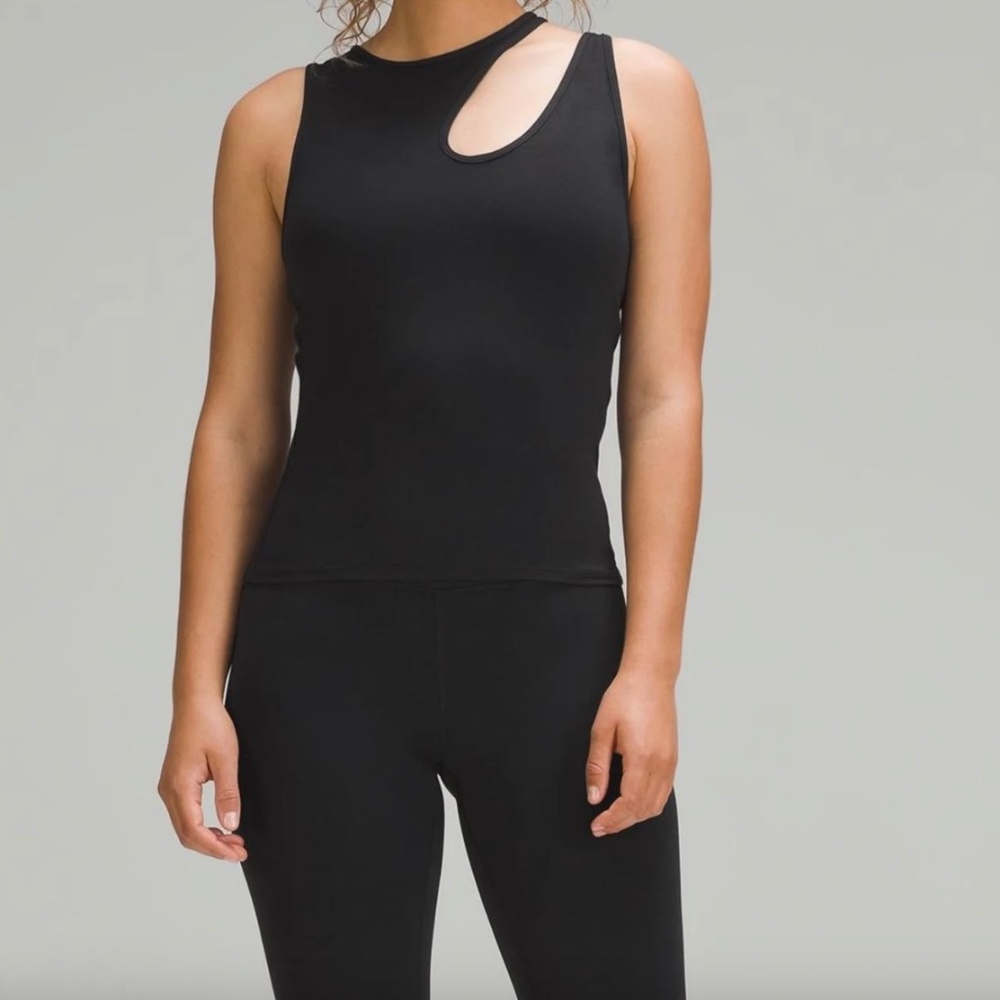 Lululemon Cut Out Yoga Tank Top Size 4